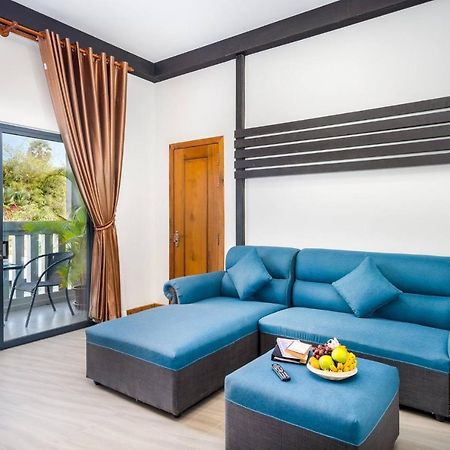 סיאם ריפ Reveal Angkor Hotel מראה חיצוני תמונה