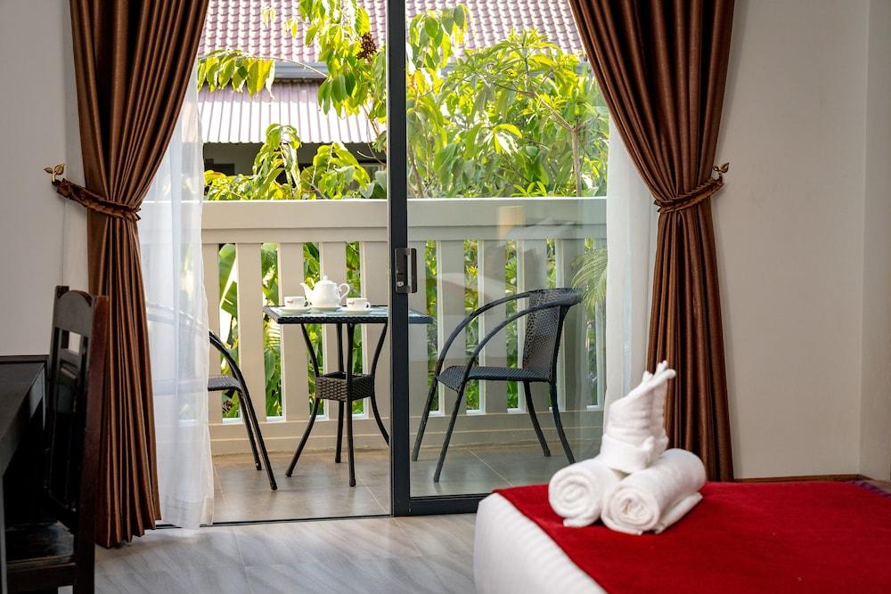 סיאם ריפ Reveal Angkor Hotel מראה חיצוני תמונה